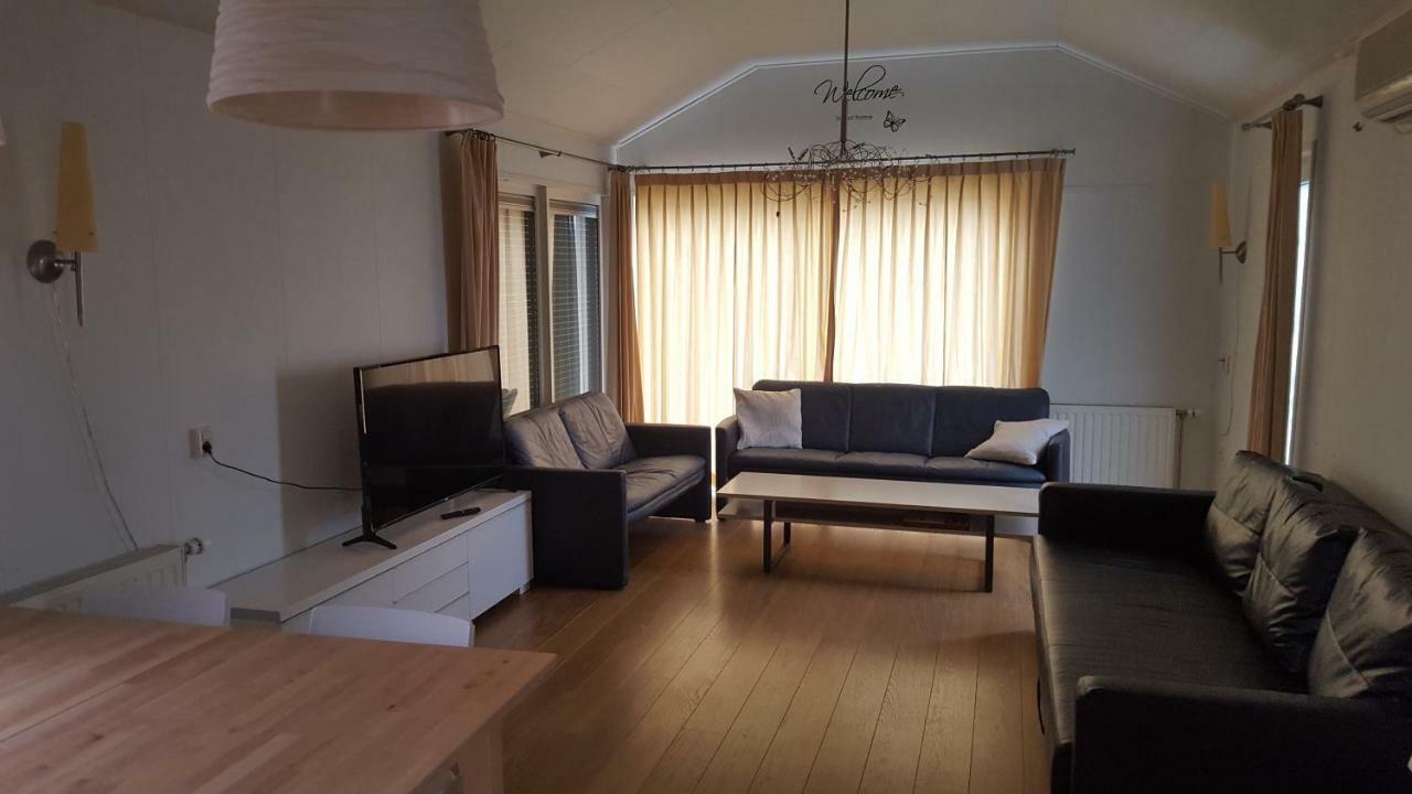 Stern 252 Villa Синт Аналанд Екстериор снимка